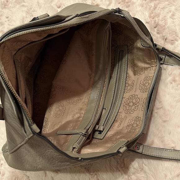 Shoulder bag - Picture 12 of 17